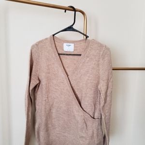 Old Navy size small maternity sweater